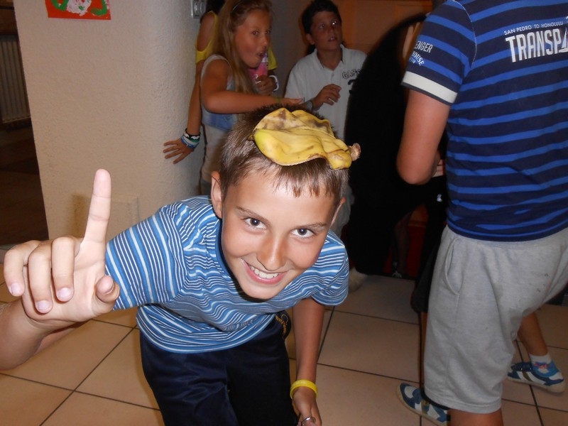 Village Camps International Summer Camp Leysin, Switzerland 2026-08-15 https://www.villagecamps.com/journals_admin/images/714-45-petting zoo (14).jpg